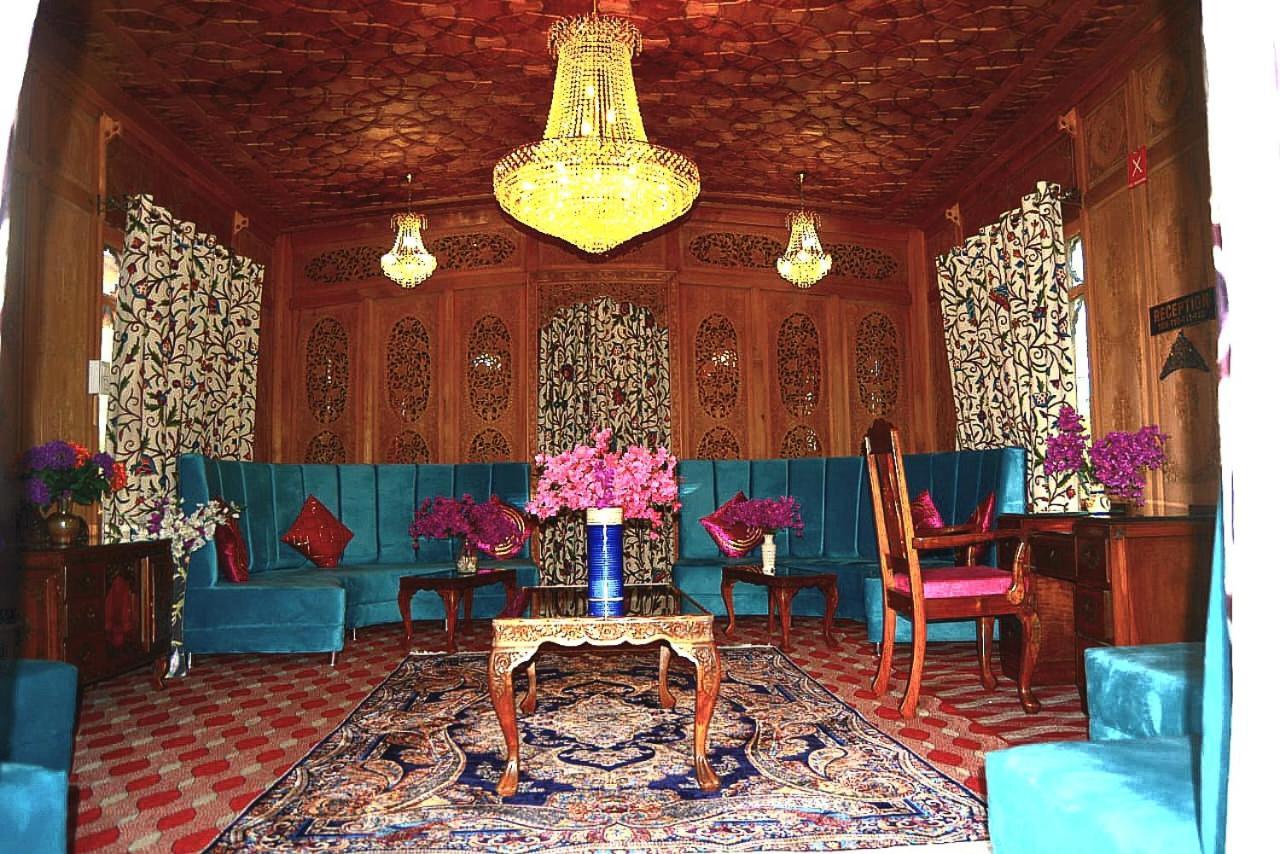 Heritage Amina Group Of Houseboats Hotel Srīnagar Buitenkant foto